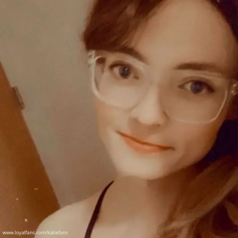 Katie Fans's videos and clips | Official account | LoyalFans