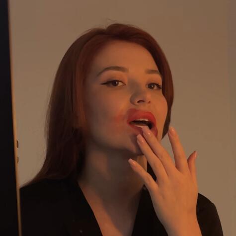 LianaL avatar