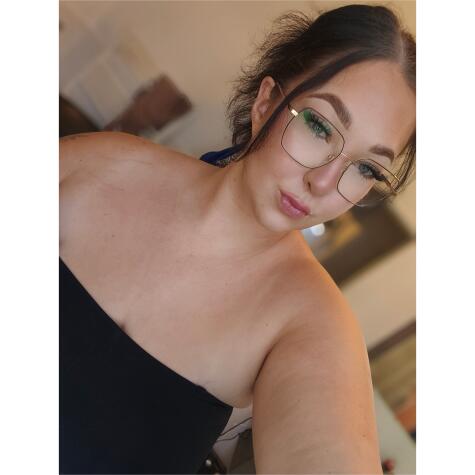 Kati_yi avatar