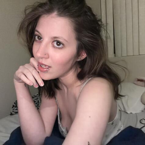 queen daze findom avatar