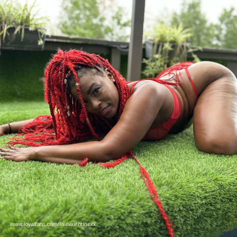 LalaValentinexx avatar