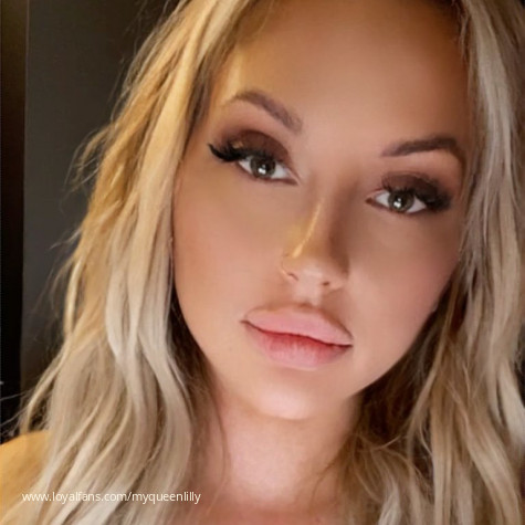 Queen Lilly findom femdom SPH avatar