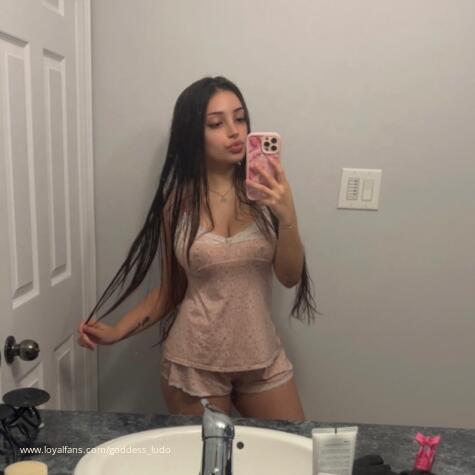 spoiled princess ludovica avatar