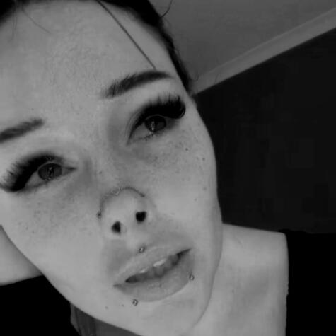 Sabrina4000 avatar