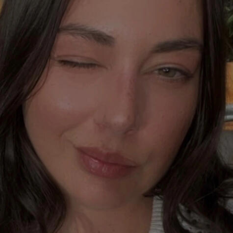Miss Lola G avatar