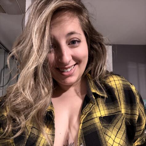 Wifey XO avatar
