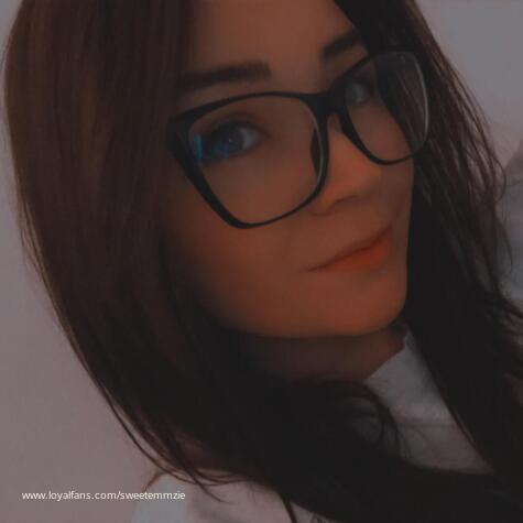 Sweetemmzie avatar