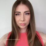 Mila Hayes avatar