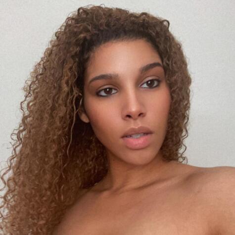 Mommy Elysia Official Profile | www.Loyalfans.com