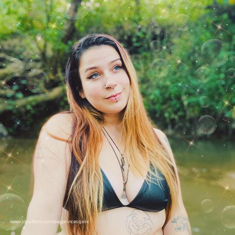 🩸⛓️𝑮𝒊𝒗𝒆 𝑰𝒏𝒕𝒐 𝒀𝒐𝒖𝒓 𝑻𝒆𝒎𝒑𝒕𝒂𝒕𝒊𝒐𝒏𝒔⛓️🩸 - Pay Princess Jess Official Photos