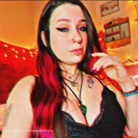 Worship Mommy Jess's videos and clips | Official account | LoyalFans