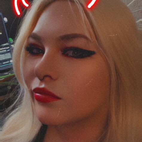 Domina Diamante avatar