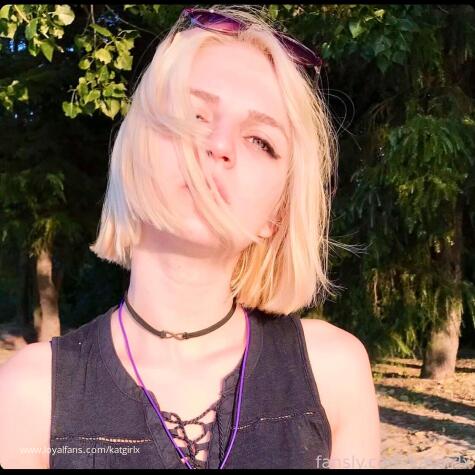 Katgirlx avatar