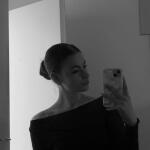elinatheroyal avatar