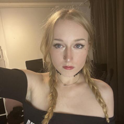 QueenBellaGold avatar
