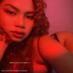 Asian findomme Vivi avatar