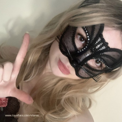 ElianaC avatar