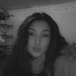 spoilmesweets avatar