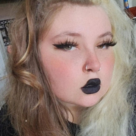 Fatassgoddess's Official Social Fan Page | LoyalFans