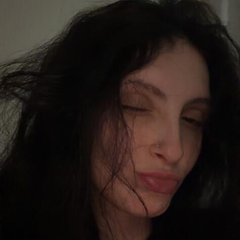 Honeyyylux avatar