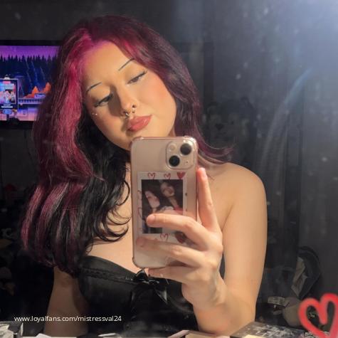 MistressVal avatar