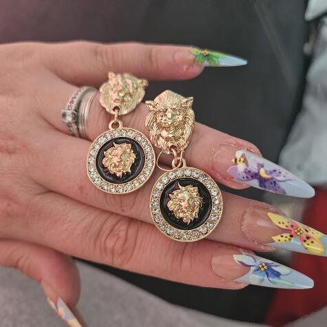 DianaBlueNails avatar