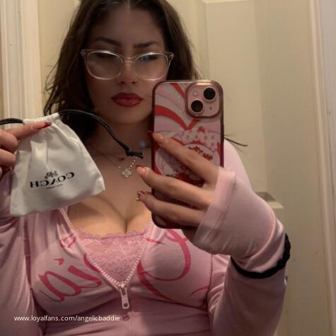 angelicbaddie avatar