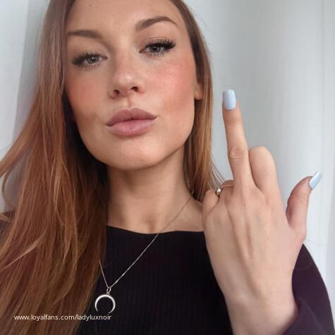 Lady Lux Noir avatar