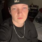 Chey420 avatar