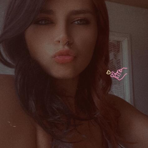 Roxxi Brat avatar