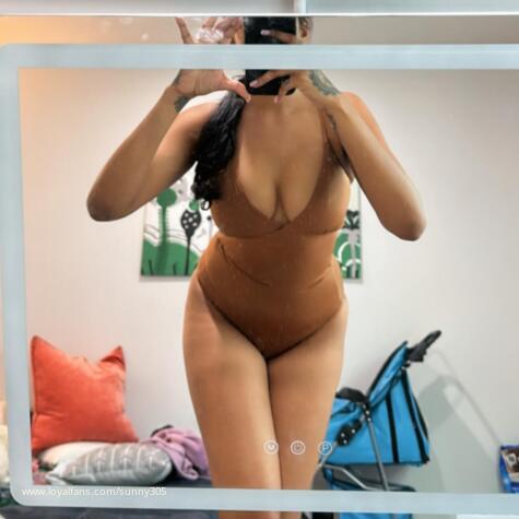 Sunny305 avatar