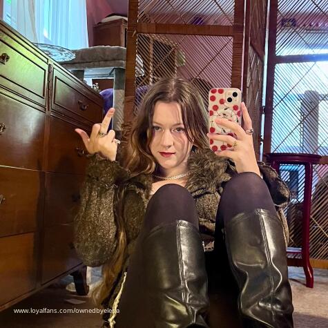 Ownedbyelena avatar