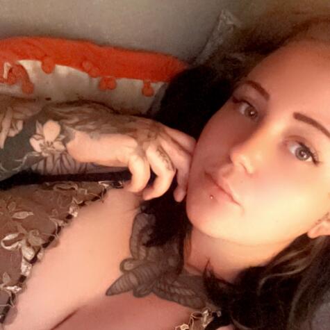Lickmyfeetandcallmemummy avatar