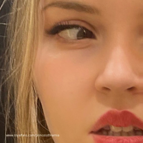 princessfinamia avatar