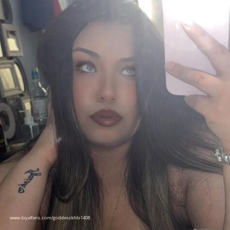 Goddesskhlo1408 avatar
