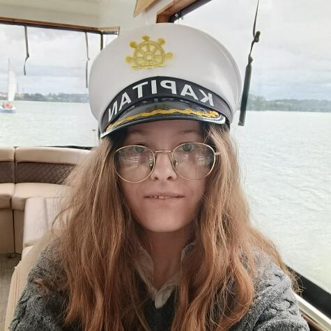 shira124 avatar