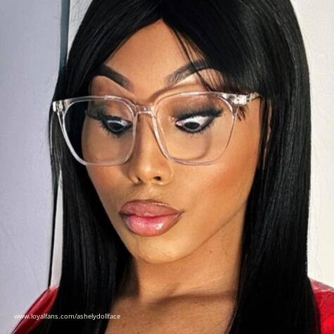 Ashelydollface avatar