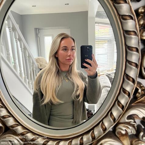 Goddess Leigh61 avatar