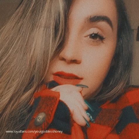 Your Goddess Honey's Official Social Fan Page | LoyalFans