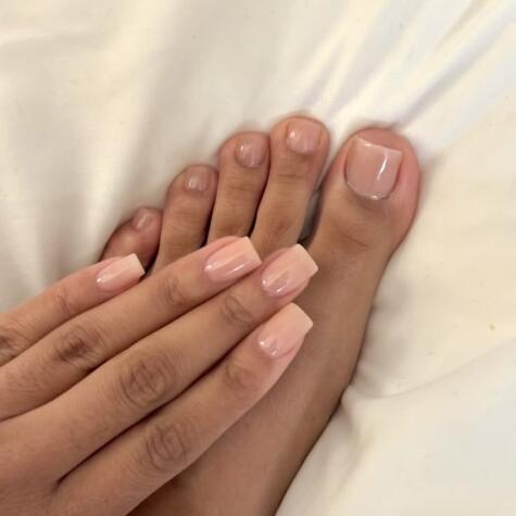 Peachysolesxx avatar