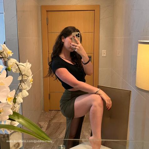 Goddess Roxanni avatar
