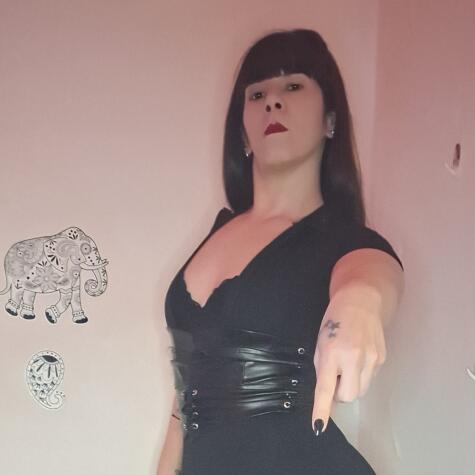 🄶🄾🄳🄳🄴🅂🅂_🄽🄴🅁🄴🄰 avatar