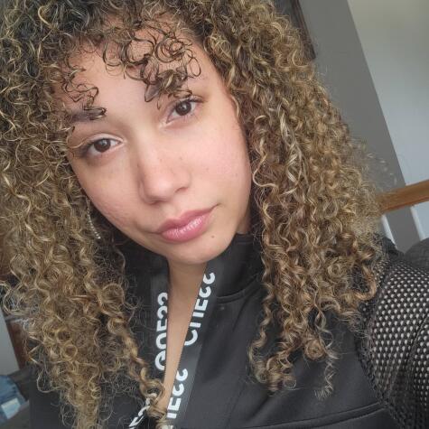 Golden Goddess95 avatar