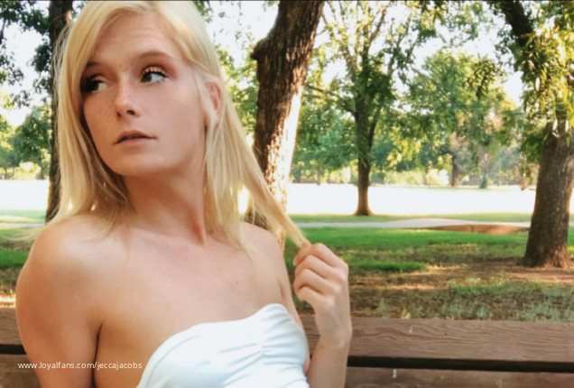 We don't mind the cold here! - Jecca Jacobs Official Photos | www.Loyalfans.com