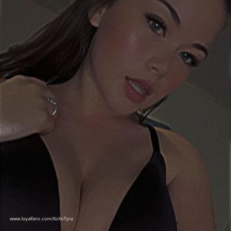 XoXoTyraM avatar