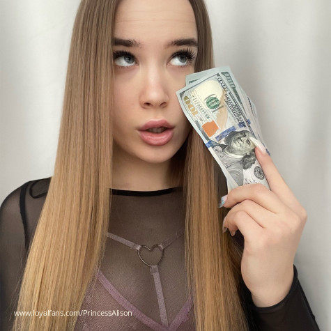 Princess York Findom avatar
