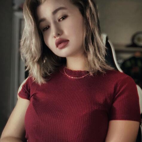 Mia Dark avatar