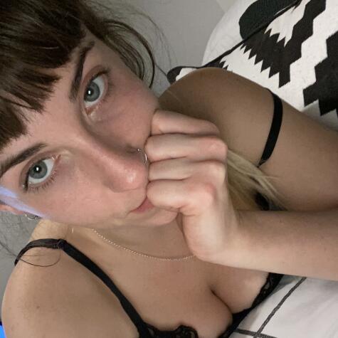 PussyPear avatar