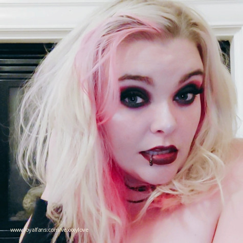 VexxxyLove avatar