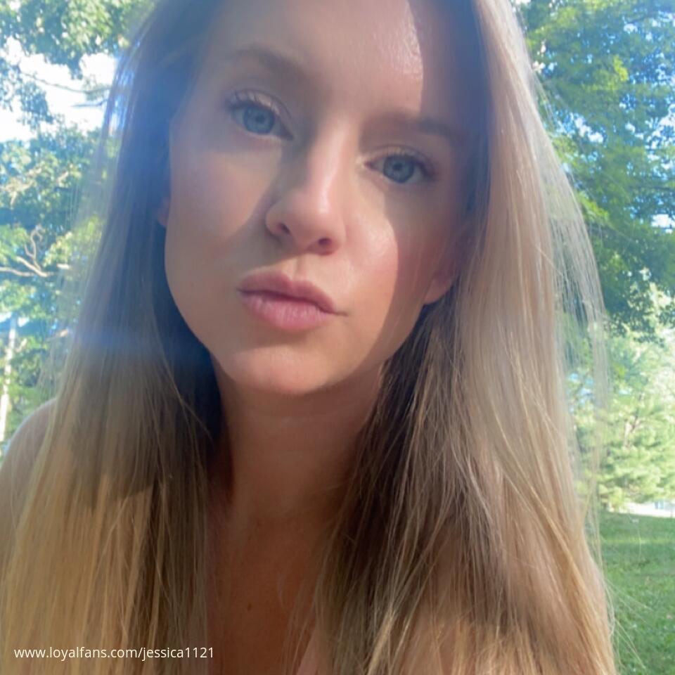 listen-and-buy-audios-from-the-official-audio-store-of-jessica1121